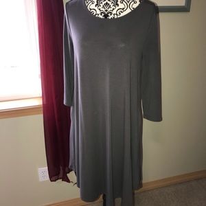 Gray T-shirt dress with pockets